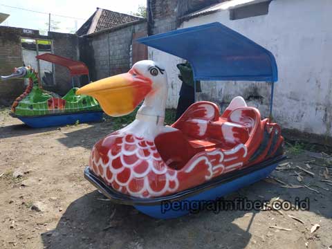 Pengrajin Sepeda Bebek Air Gresik Awet Bertahun Tahun