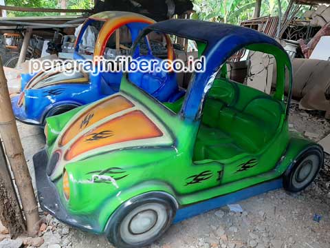 Pengrajin Sepeda Bebek Air Jakarta Timur