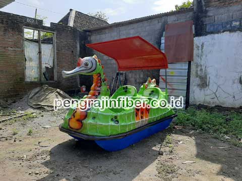 Pengrajin Sepeda Bebek Air Pati