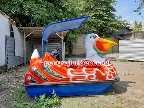 Pengrajin Sepeda Bebek Air Pontianak
