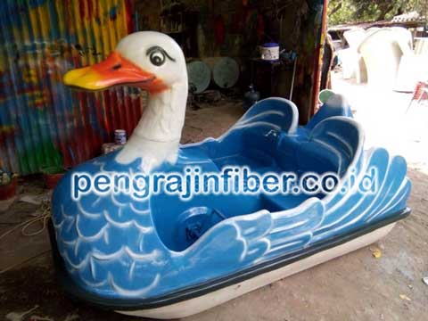 Pengrajin Sepeda Bebek Air Sukabumi
