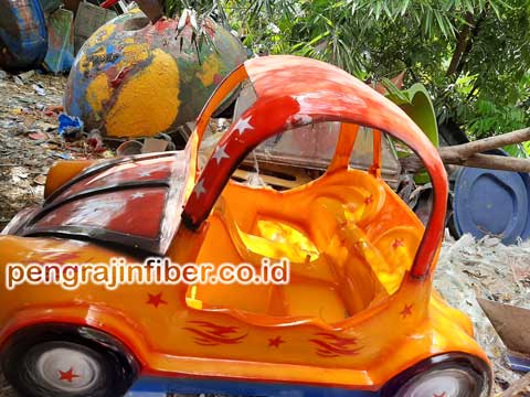 Pengrajin Sepeda Bebek Air Tarakan