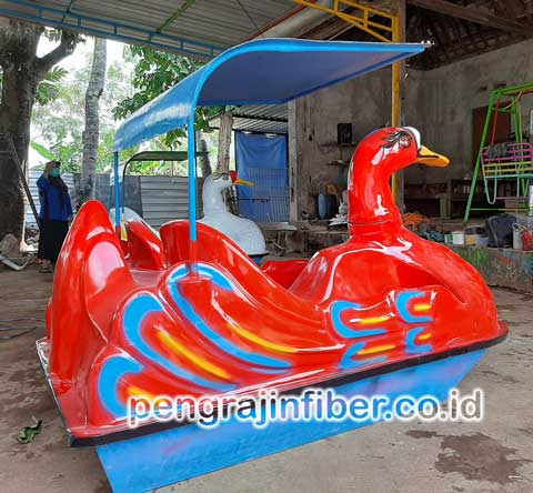 Jasa Pembuatan Sepeda Bebek Air Kota Tomohon