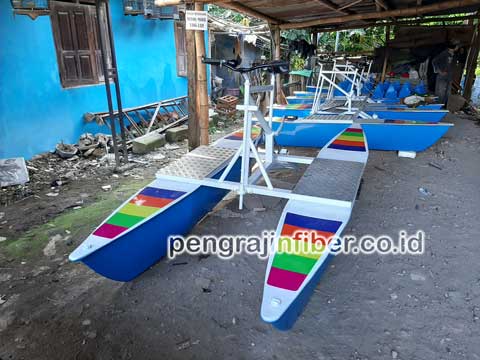 Jasa Pembuatan Sepeda Bebek Air Sidenreng Rappang Solid
