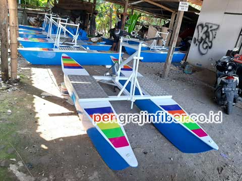 Pengrajin Sepeda Bebek Air Banggai Harga Murah