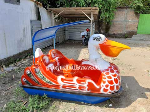 Pengrajin Sepeda Bebek Air Banggai