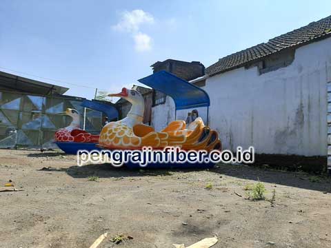 Pengrajin Sepeda Bebek Air Bangka Umur Pakai Panjang