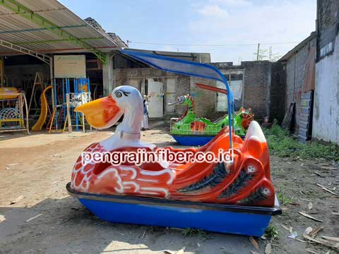 Pengrajin Sepeda Bebek Air Bantaeng