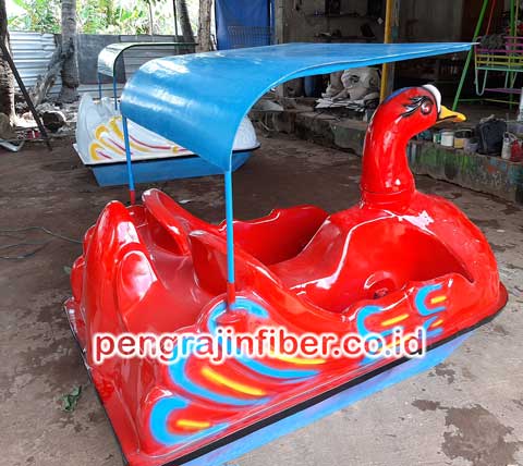 Pengrajin Sepeda Bebek Air Belitung