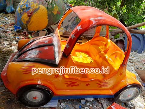 Pengrajin Sepeda Bebek Air Buton