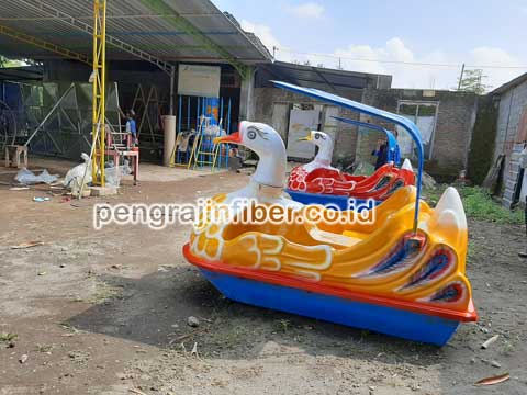 Pengrajin Sepeda Bebek Air Dharmasraya