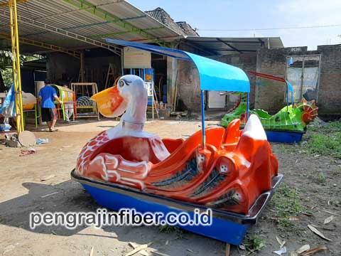 Pengrajin Sepeda Bebek Air Enrekang