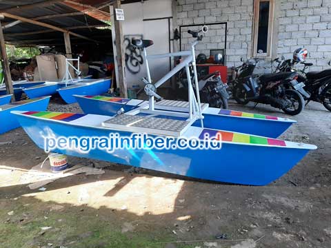 Pengrajin Sepeda Bebek Air Indragiri Hilir Tahan Lama