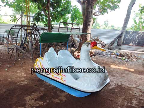 Pengrajin Sepeda Bebek Air Kota Sorong Bergaransi