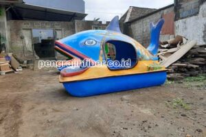 Pengrajin Sepeda Bebek Air Kuantan Singingi Tahan Cuaca