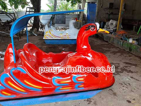 Pengrajin Sepeda Bebek Air Manggarai Timur