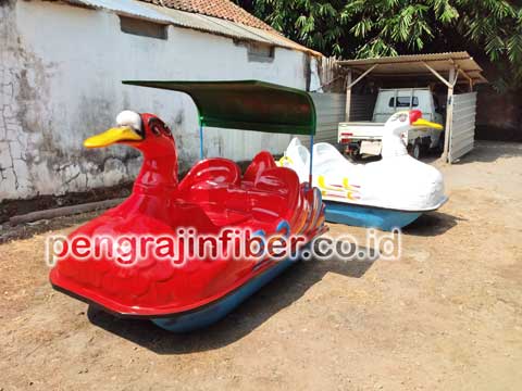 Pengrajin Sepeda Bebek Air Minahasa Selatan