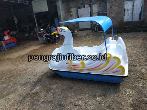 Pengrajin Sepeda Bebek Air Ogan Ilir