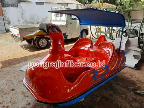 Pengrajin Sepeda Bebek Air Padang