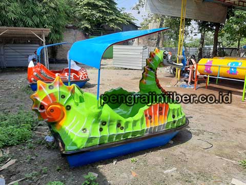 Pengrajin Sepeda Bebek Air Raja Ampat Anti Karat