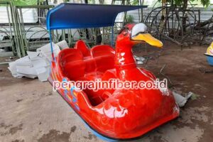 Pengrajin Sepeda Bebek Air Sabu Raijua Anti Bocor