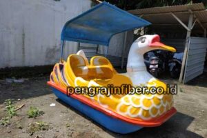 Pengrajin Sepeda Bebek Air Sarmi Umur Pakai Panjang