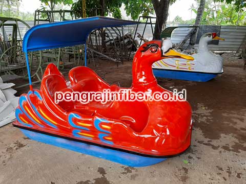 Pengrajin Sepeda Bebek Air Sumba Tengah