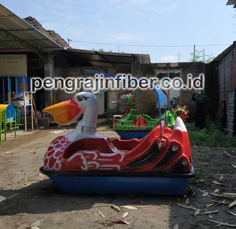 Pengrajin Sepeda Bebek Air Tanjung Jabung Barat