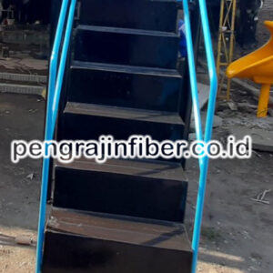 Tangga Fiberglass
