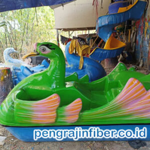 Sepeda Bebek Air Fiberglass Model Angsa Hijau
