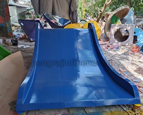 Jual Murah Perosotan Fiberglass di Banggai Laut Berkualitas