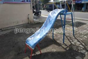 Jual Murah Perosotan Fiberglass di Bangkalan