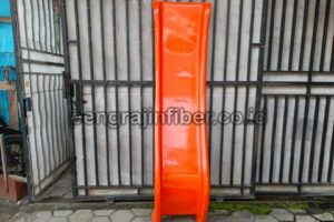 Jual Murah Perosotan Fiberglass di Batang