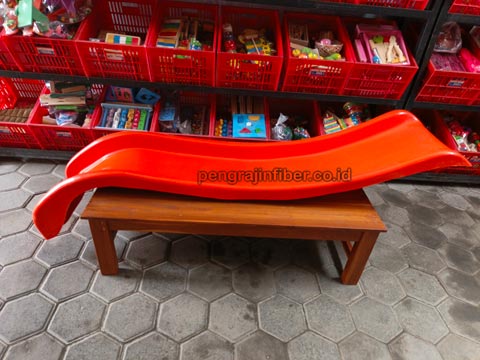 Jual Murah Perosotan Fiberglass di Bulungan