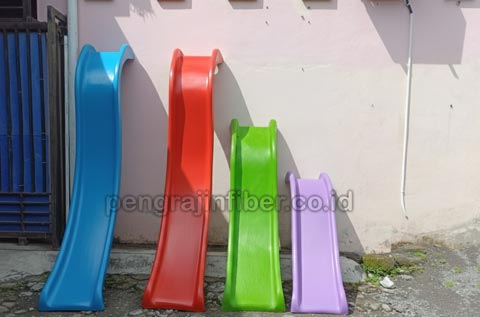 Jual Murah Perosotan Fiberglass di Buton Selatan