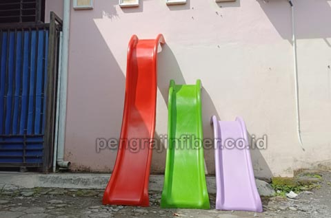 Jual Murah Perosotan Fiberglass di Kota Manado