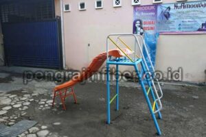 Jual Murah Perosotan Fiberglass di Temanggung