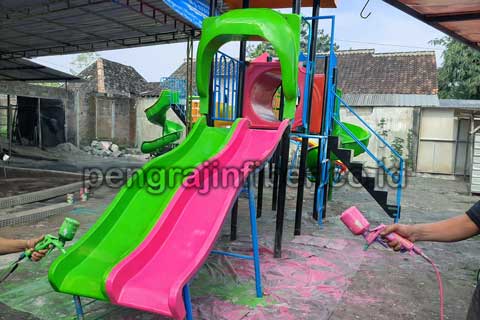 Jual Murah Perosotan Kota Probolinggo Seluncuran Kolam Renang