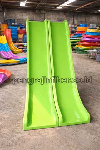 Jual Murah Perosotan Nganjuk Seluncuran Kolam Renang