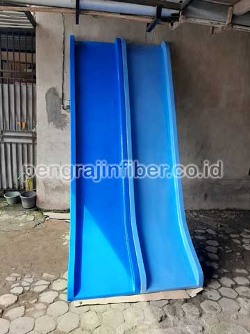 Jual Murah Perosotan Pekalongan Seluncuran Kolam Renang