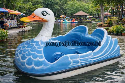 Pengertian Sepeda Bebek Air Fiberglass
