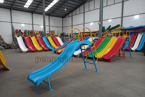 Produsen Perosotan Fiberglass di Kampar