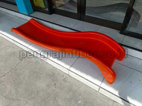 Produsen Perosotan Fiberglass di Pati