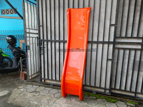 Produsen Perosotan Fiberglass di Tapin