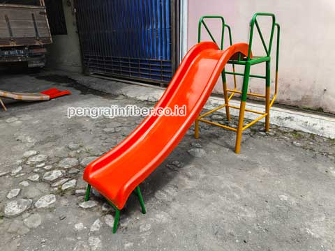 Produsen Perosotan Padang