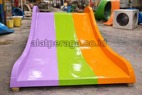 Toko Perosotan Aceh Barat Seluncuran Kolam Renang