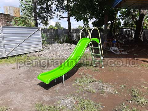 Toko Perosotan Fiberglass di Banjarnegara