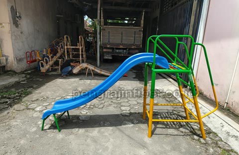 Toko Perosotan Fiberglass di Buol