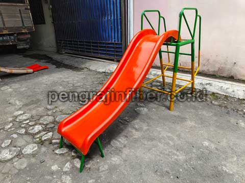 Toko Perosotan Fiberglass di Kota Surabaya