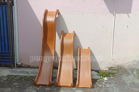 Toko Perosotan Fiberglass di Kota Tomohon